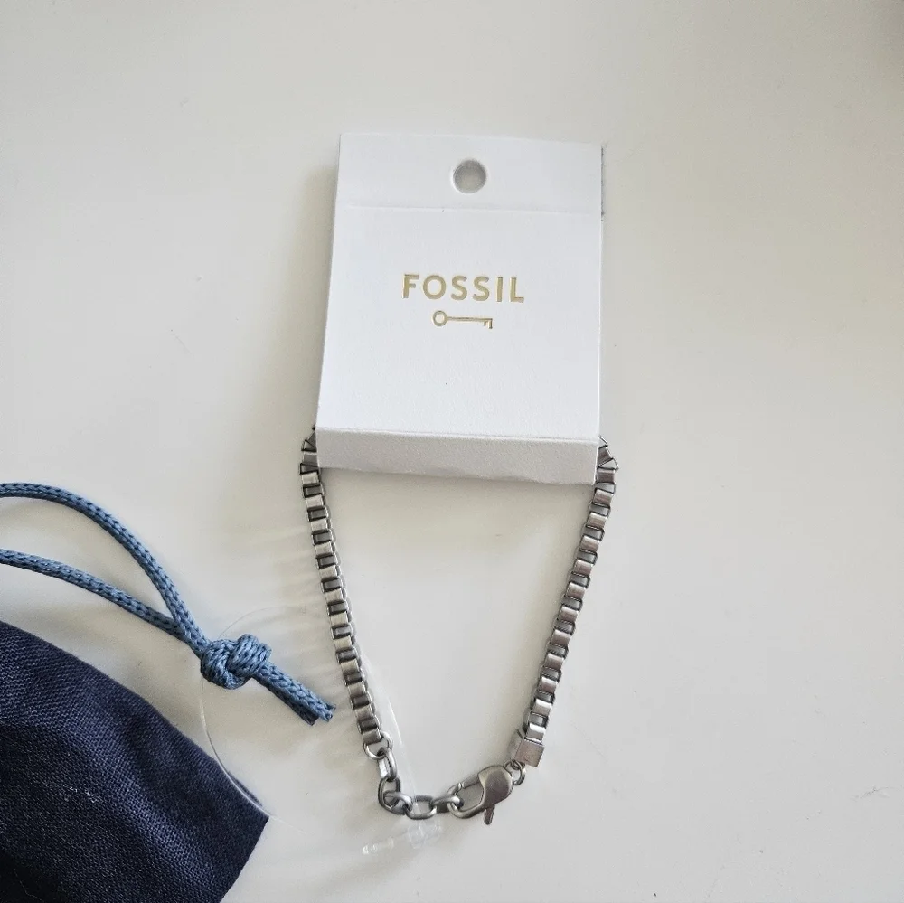 NWT Fossil Ellis Vintage Casual Stainless Steel Chain Bracelet